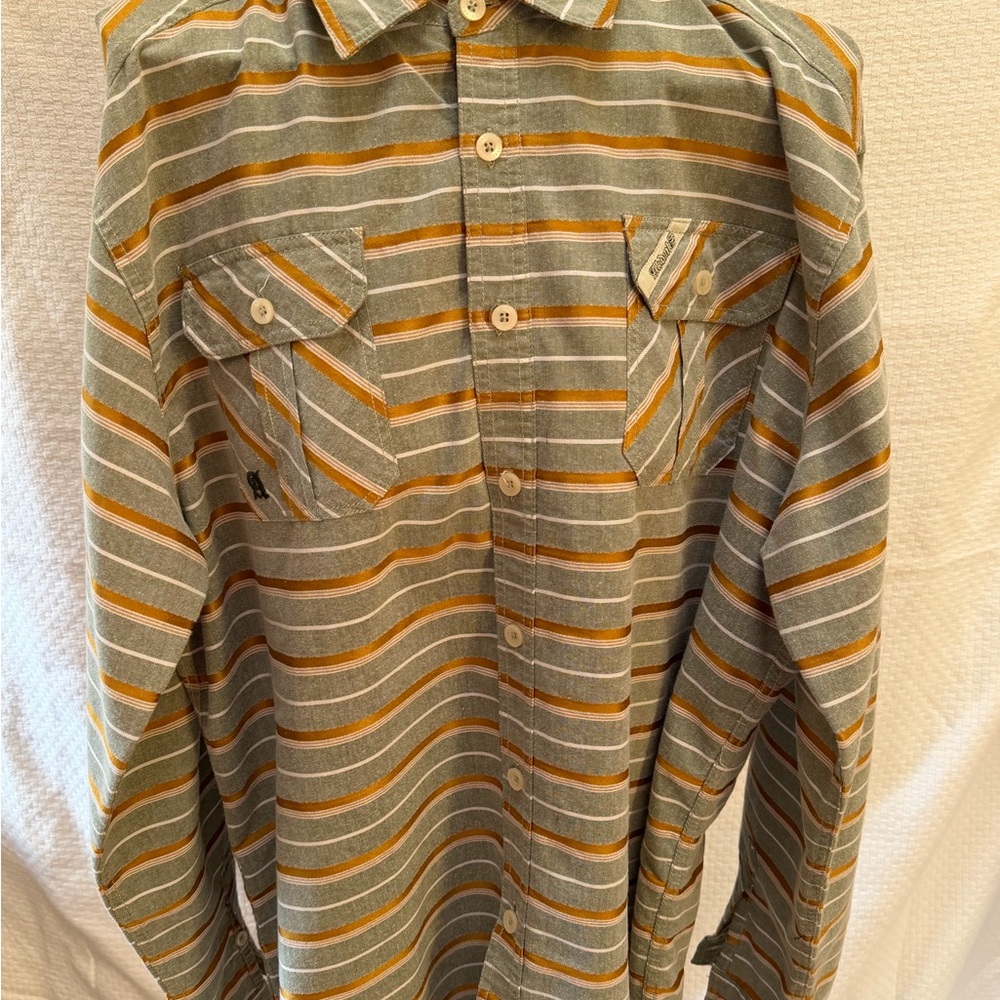 Akademiks Men's Shirt with Green and Gold Stripes